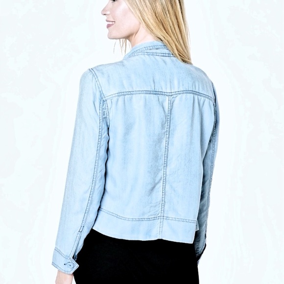 EUC BB Dakota Romy Jacket in 💯 Tencel - Basically Super Soft Light Jacket Small - Picture 6 of 11